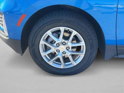 Used 2024 Chevrolet Equinox LT image 24