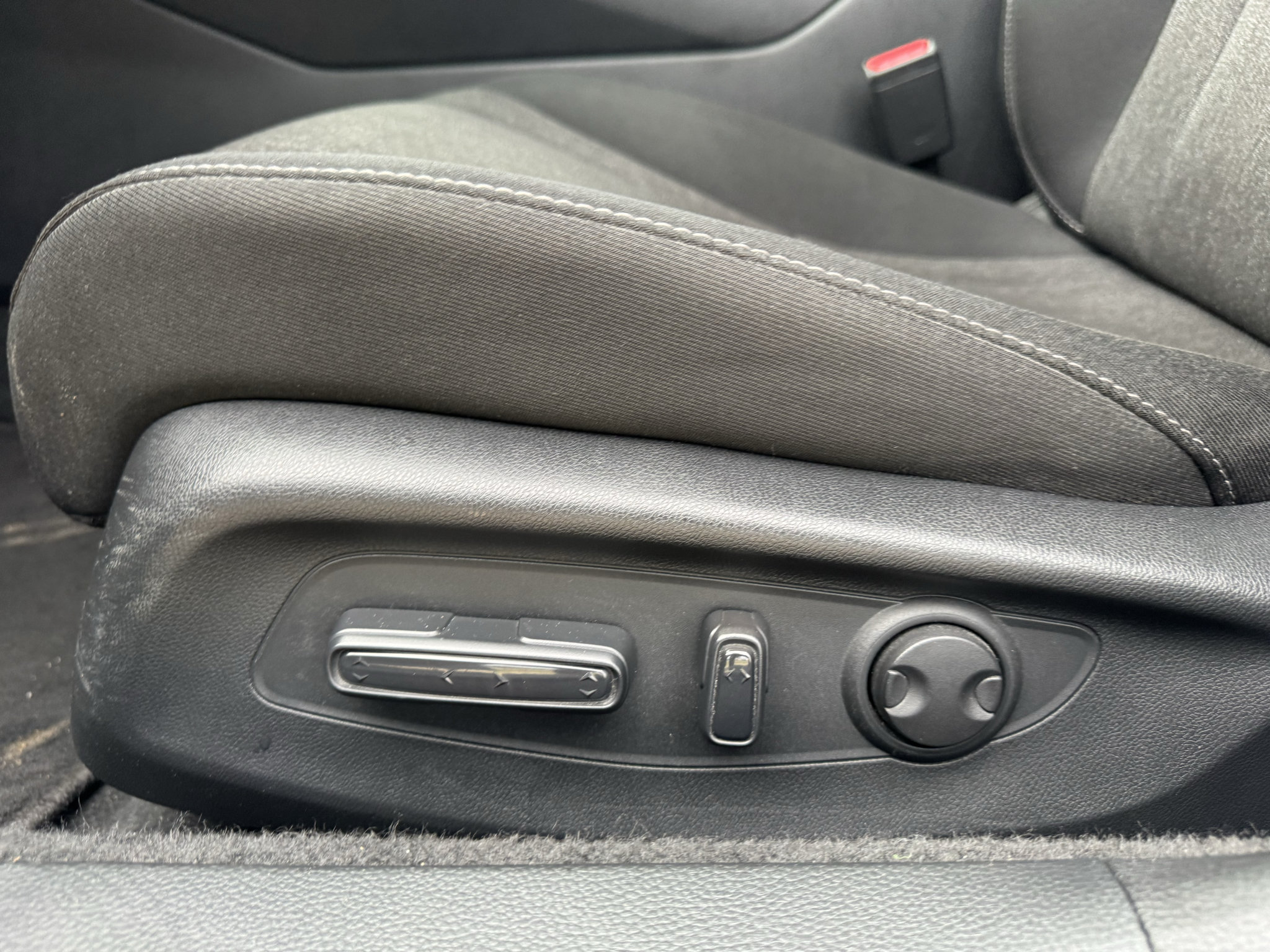 Certified 2023 Honda Accord EX image 22