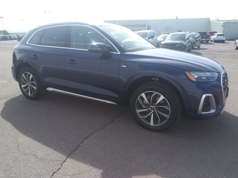 Used 2023 Audi Q5 2.0T Premium image 4
