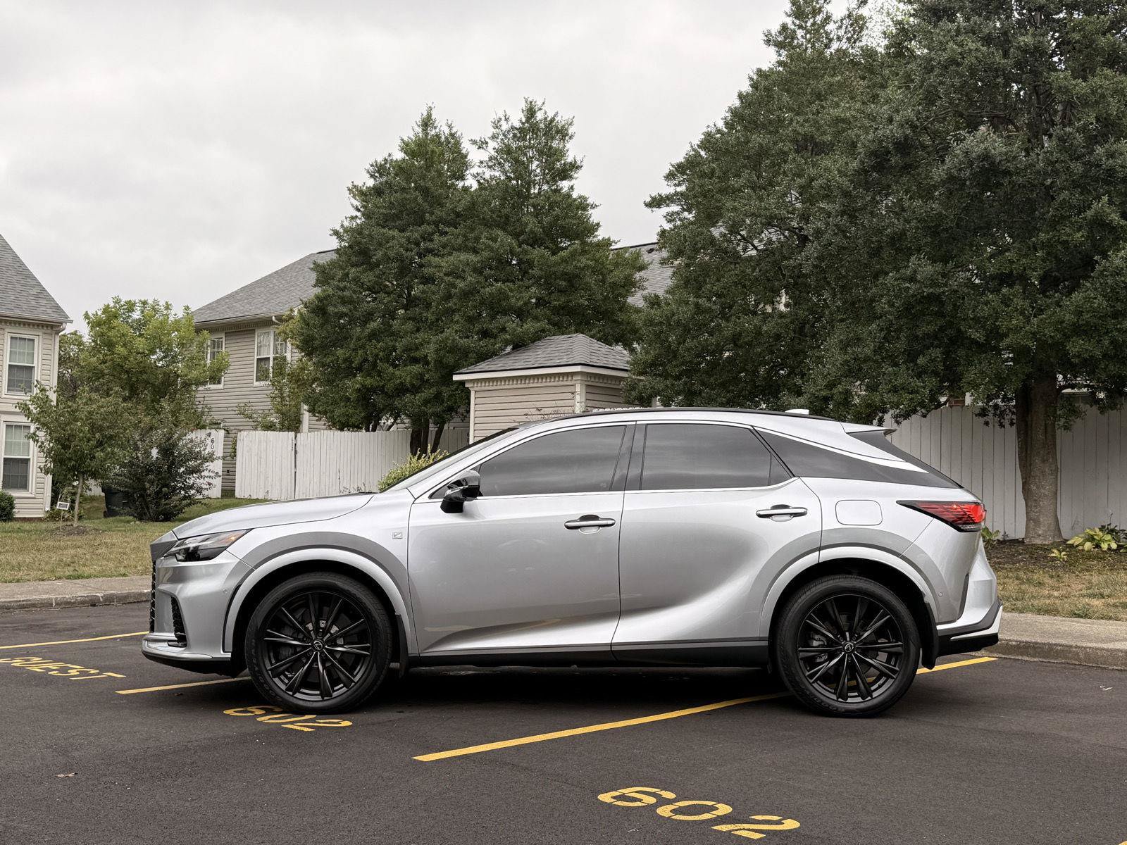 Used 2023 Lexus RX 350 F Sport w/ Cold Area Package AWD/4WD image 2