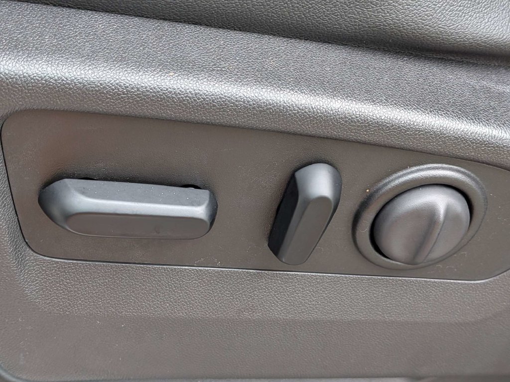 Used 2019 GMC Sierra 1500 AT4 w/ AT4 Premium Package AWD/4WD image 19