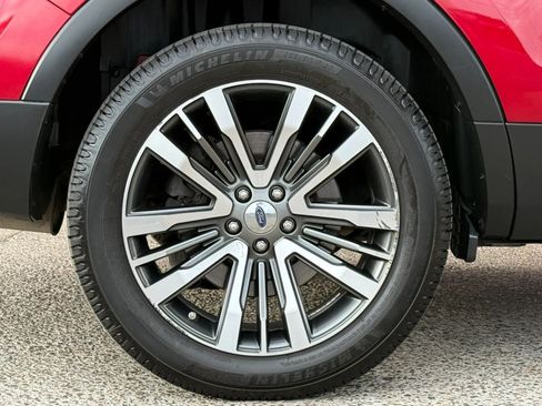 Used 2017 Ford Explorer Platinum AWD/4WD image 25