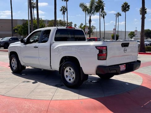 New 2026 Nissan Frontier S image 5