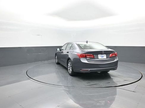 Used 2018 Acura TLX w/ Technology Package image 5