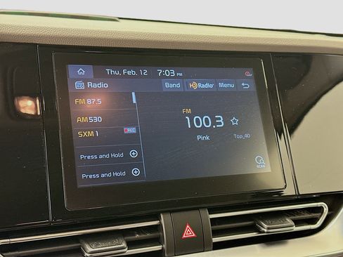 Used 2020 Kia Niro EX image 21