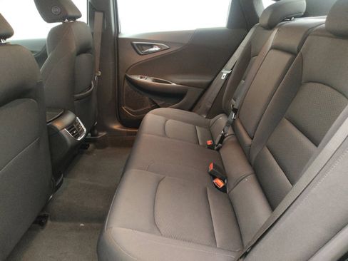 Used 2025 Chevrolet Malibu LT image 18