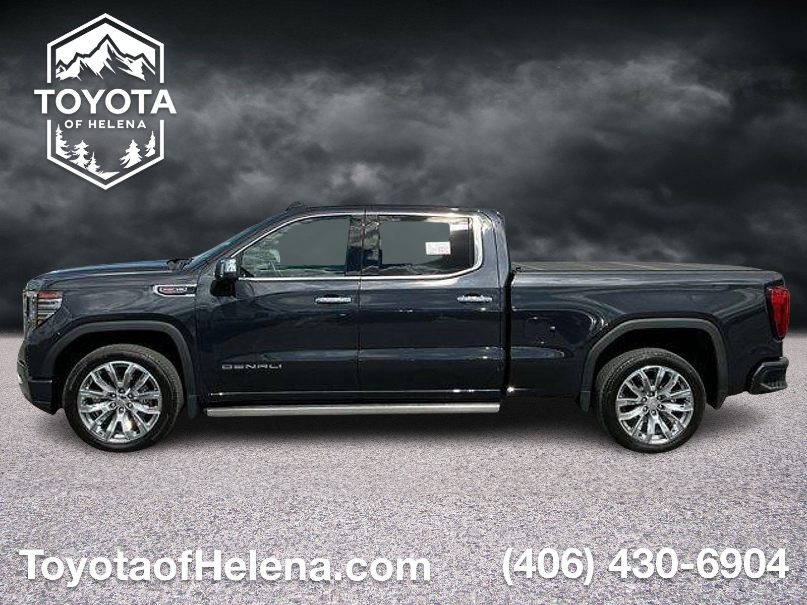 Used 2024 GMC Sierra 1500 Denali w/ Denali Reserve Package AWD/4WD image 2