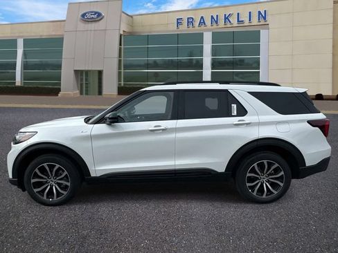 New 2026 Ford Explorer ST-Line AWD/4WD image 4