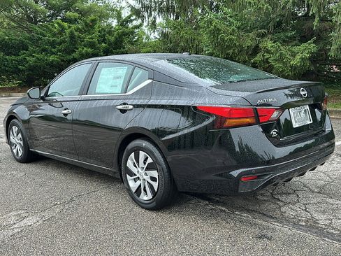 New 2025 Nissan Altima 2.5 S image 7