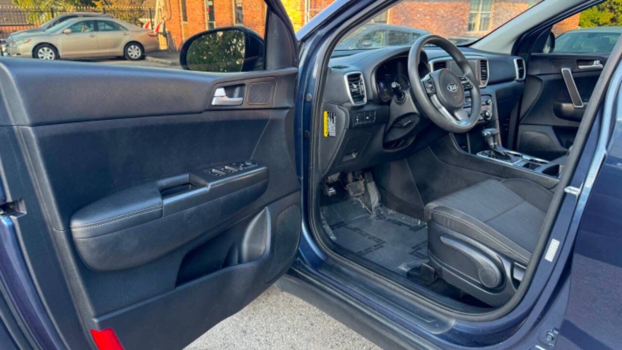 Used 2021 Kia Sportage LX AWD/4WD image 13