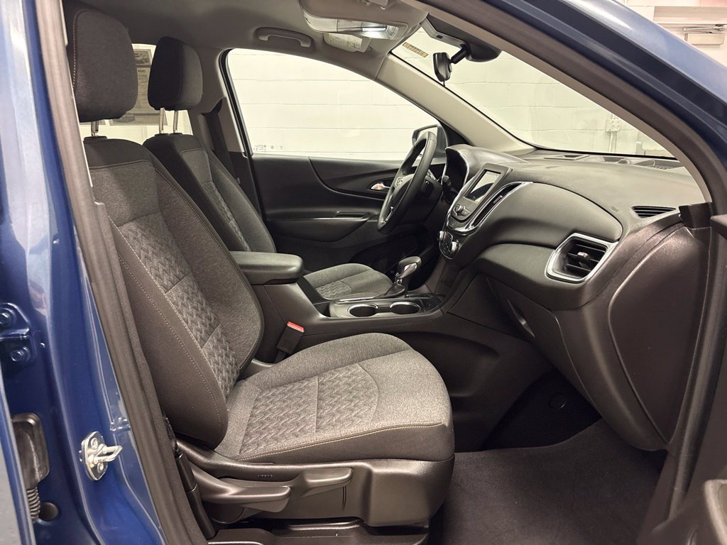 Used 2024 Chevrolet Equinox LT AWD/4WD image 36