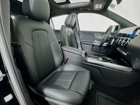 New 2026 Mercedes-Benz GLA 250 image 6
