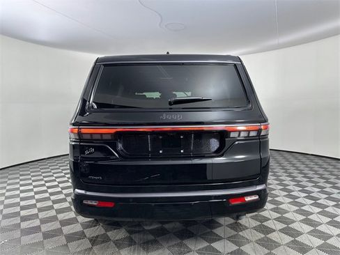 New 2026 Jeep Grand Wagoneer Limited image 5