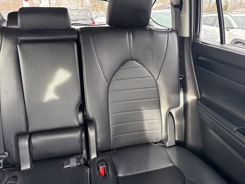 Used 2024 Toyota Highlander XLE image 15