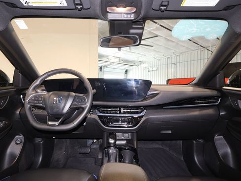 Certified 2024 Buick Envista Sport Touring w/ Convenience I Package FWD image 28