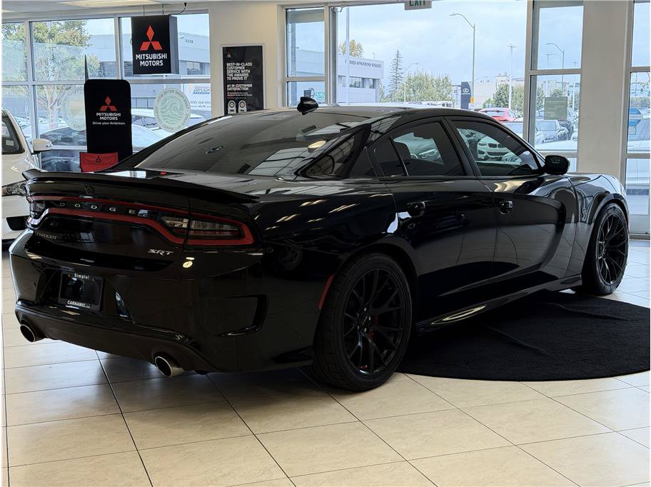 Used 2016 Dodge Charger SRT Hellcat w/ Harman/Kardon Audio Group RWD image 5