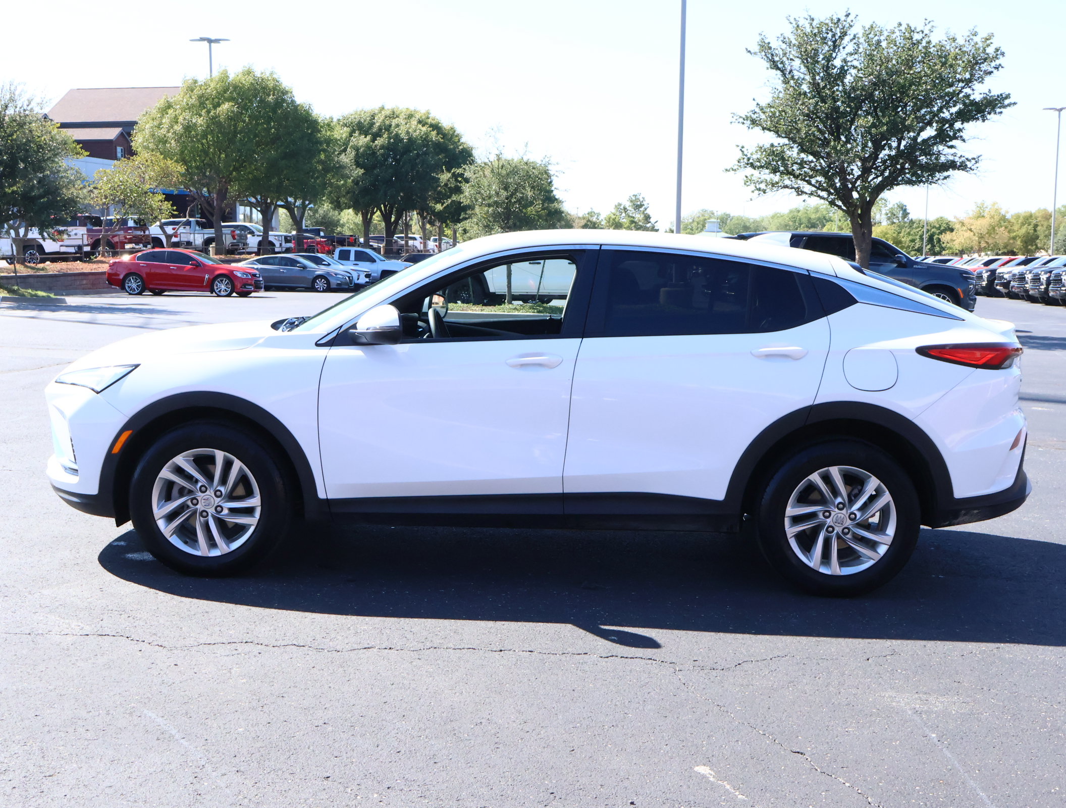 Used 2026 Buick Envista Preferred FWD image 26