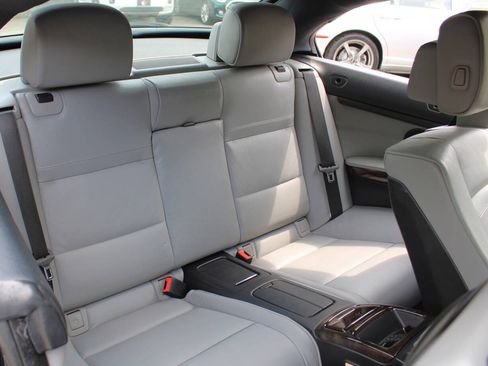 Used 2013 BMW 335i Convertible RWD image 38