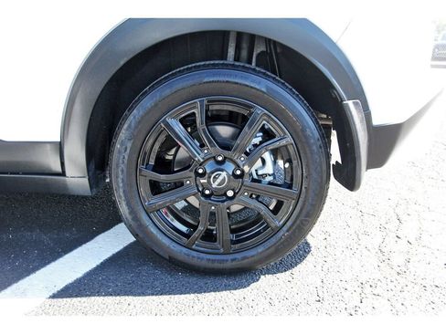 Used 2023 Nissan Kicks SR w/ SR Premium Package FWD image 33