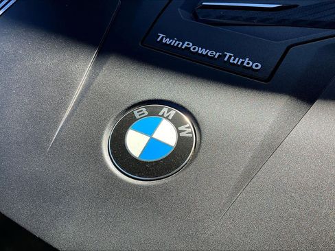 Used 2020 BMW X5 xDrive40i w/ Premium Package image 34