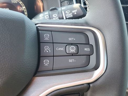 New 2026 Jeep Grand Wagoneer 4WD image 17