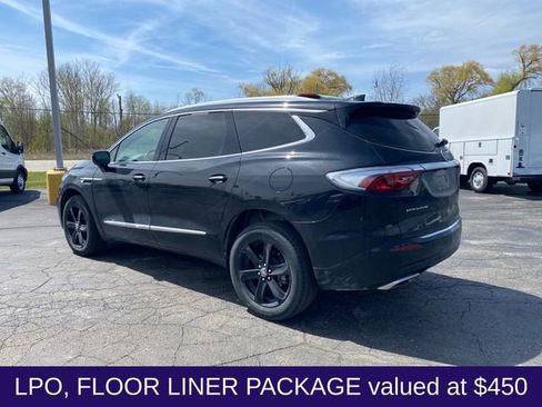 Used 2024 Buick Enclave Essence w/ Sport Touring Edition FWD image 6