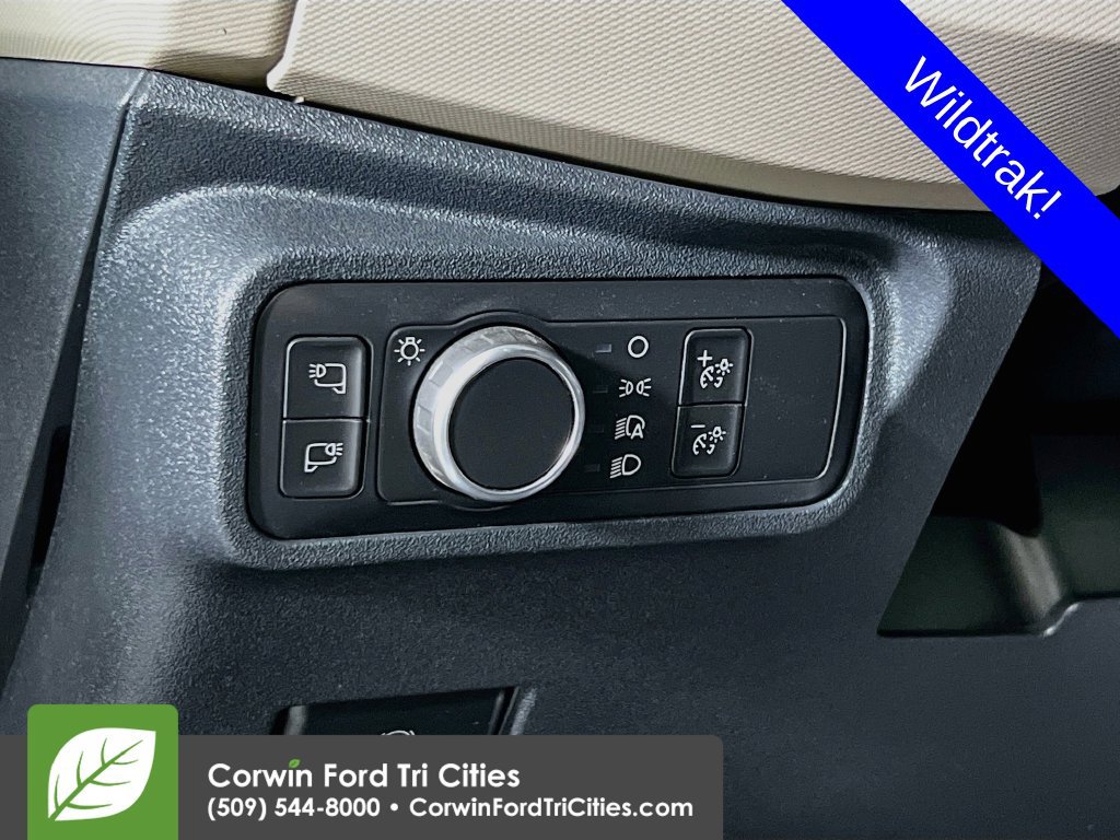 Used 2022 Ford Bronco Wildtrak AWD/4WD image 18