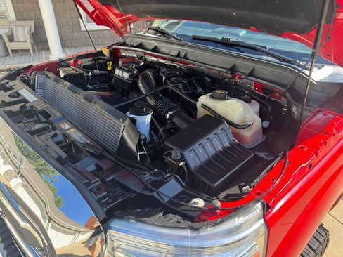 Used 2015 Ford F250 Lariat w/ Lariat Ultimate Package image 26