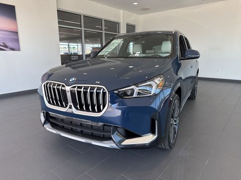 New 2026 BMW X1 xDrive28i image 3