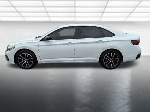 Used 2022 Volkswagen Jetta Sport image 26