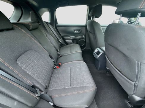 Certified 2024 Honda HR-V Sport image 27