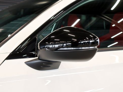 Used 2025 Honda Civic Type R image 35