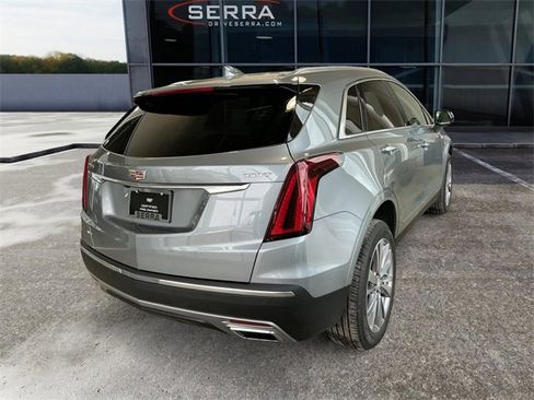 Certified 2024 Cadillac XT5 Premium Luxury w/ LPO, Floor Liner Package image 4