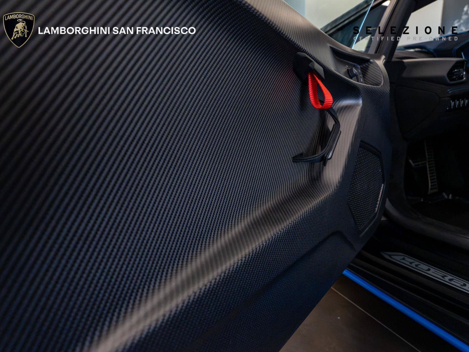 Used 2024 Lamborghini Huracan STO RWD image 54