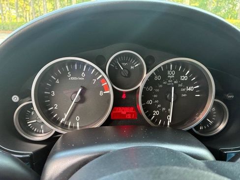Used 2013 MAZDA MX-5 Miata Grand Touring RWD image 33
