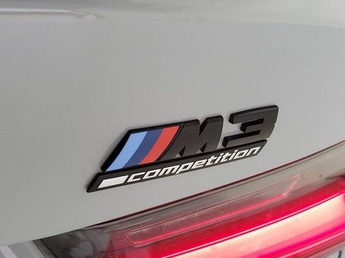 Used 2021 BMW M3 Competition w/ Executive Package RWD image 9