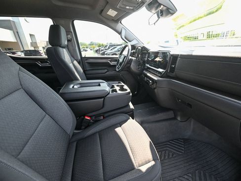 Used 2024 Chevrolet Silverado 1500 LT Trail Boss w/ Protection Package image 24