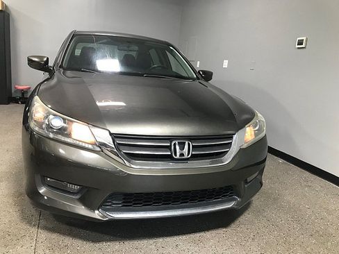 Used 2014 Honda Accord Sport image 8