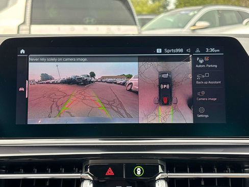 Used 2022 BMW M850i xDrive Coupe w/ Driving Assistance Package AWD/4WD image 17