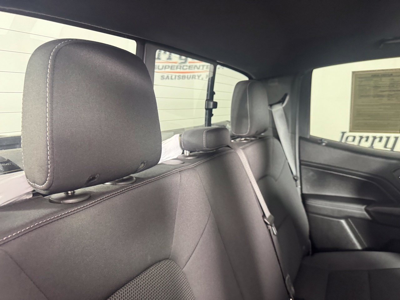 Used 2023 Chevrolet Colorado LT w/ LT Convenience Package II AWD/4WD image 30