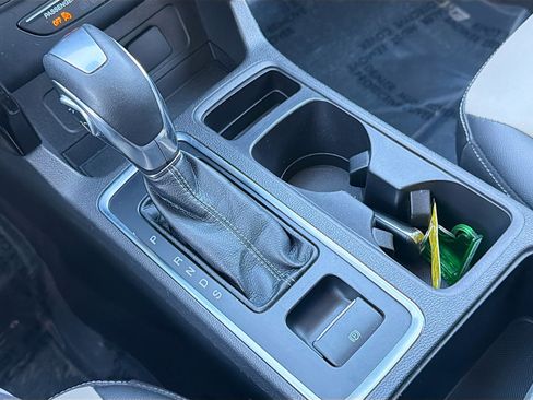 Used 2019 Ford Escape SEL image 28