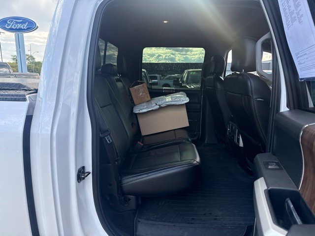Used 2018 Ford F150 Lariat w/ Equipment Group 502A Luxury AWD/4WD image 4