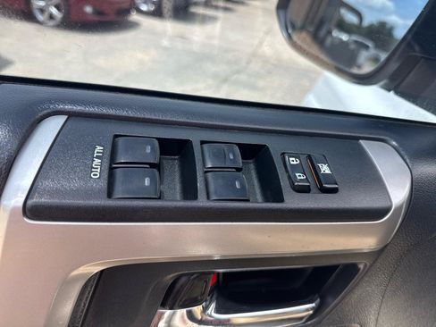 Used 2015 Toyota 4Runner SR5 Premium AWD/4WD image 8