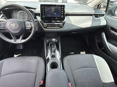 Used 2020 Toyota Corolla LE FWD image 27