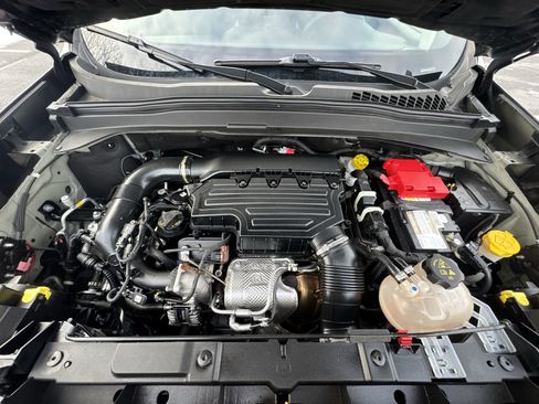 Used 2023 Jeep Renegade Latitude image 19