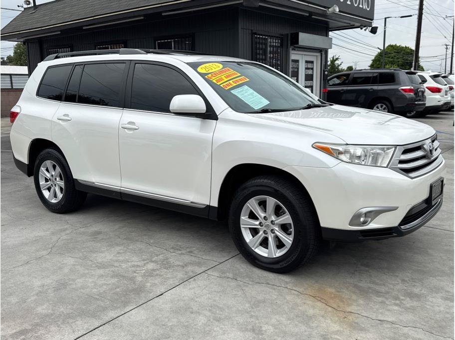 Used 2013 Toyota Highlander SE FWD image 39