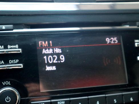 Used 2015 Nissan Altima 2.5 SV image 65