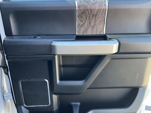 Used 2018 Ford F350 Lariat w/ Lariat Ultimate Package image 20