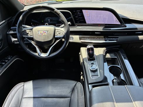 Used 2023 Cadillac Escalade Sport AWD/4WD image 23