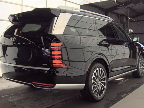 Used 2026 Hyundai Palisade Calligraphy AWD/4WD image 4